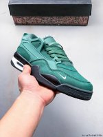Air Jordan Aj4 Rm 重制版低帮复古篮球鞋 实拍首发 采用了低帮的设计 并保留了众多Aj4的经典元素 鞋身以皮革 麂皮材质拼接打造 Aj4经典的T