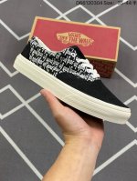 万斯 Vans Classic Slip-On 万斯经典低帮百搭休闲板鞋Yhco824-Zxl 工艺：硫化1:1 配码：35-44 半码 D66120304 S