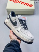 海外限量发售！公司级nike Air Force 1 '07 Low “Supreme联名--米白双色底”空军一号 低帮 运动鞋 休闲鞋 折边针车 工艺难度大