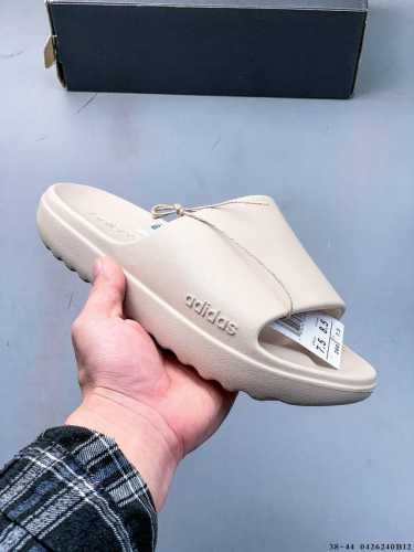 集图 阿迪达斯Adidas Adilette Lumia 夏季新款百搭运动拖鞋 0426240B12
