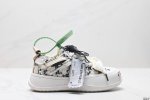 公司级smilerepublic 檀健次主理品牌 众多明星上脚同款厚底开口笑帆布鞋 市售最高品质 市售唯一原厂渠道材料打造 该系列以“Smile”为灵感来源，捕