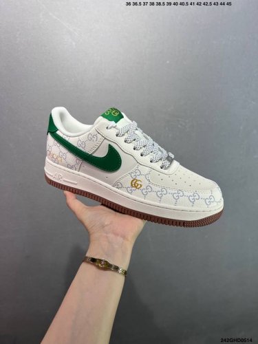 核心私 核心私 公司级Air Force 1 Low 联名 原楦头原纸板 打造纯正空军版型 #专注外贸渠道 全掌内置蜂窝气垫 #原盒配件 原厂中底钢印、拉帮完美