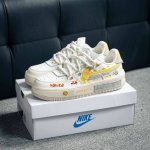 Air Force 1 原装级别 原楦头原纸板 打造纯正空军版型专注外贸渠道 全掌内置蜂窝气垫 原盒配件 原厂中底钢印、拉帮完美 货号：Dv6984 001 尺
