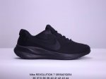 公司级nike Revolution 7透气 低帮 跑步鞋兼顾迅疾外观和稳固脚感，后跟覆面和中足动态支撑巧妙融合，缔造稳定顺畅的迈步体验 货号：Fb2207-0