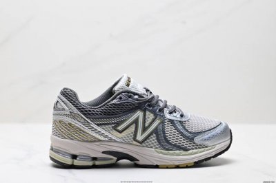 公司级向复古情怀豪华轿车致敬 再度携手纽约时装品牌Ald Aim Leon Dore X New Balance 860V2系列低帮经典复古老爹风休闲运动慢跑鞋