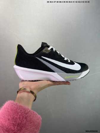Nk Zoom Rival Fly 4 耐克超弹轻盈跑步鞋 Fv6040-101 #鞋款搭载 Flyknit 材料 打造出众弹性 易于穿脱。采用React技术 - 点击图像关闭
