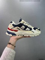 170 斐乐Fila 网红单品小红书推荐爆款 Fila斐乐情侣款 老爹鞋厚底情侣鞋火星鞋新款复古百搭运动鞋。采用合成革+拼接透气网布材质Tecno-Comfor