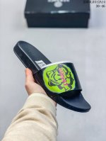100 独家广货原厂 真标范思哲/Versace Medusa Slide Sandals 美杜莎人头图案拖鞋 尺码：38 39 40 41 42 43 44