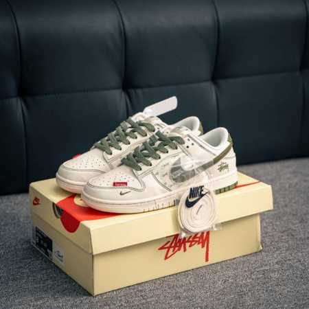 核心私 Nike Dunk 全套原楦原模倾力打造完美版型 独家原厂航空铝磨具打磨大底 鞋头坡度极致还原 无解鞋型 原盒原配 圈内天花板工艺 原厂冲刀 超高清洁度 - 点击图像关闭
