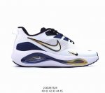耐克 Nike Zoom Winflo V2 跑步鞋搭载工程网眼设计，巧妙结合 Flywire 飞线，为你全程缔造轻盈透气感受和手套般的出色贴合体验。Nike