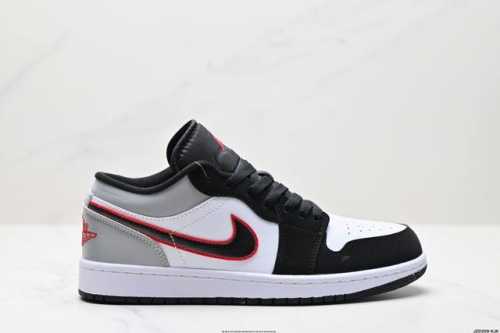 公司级Nike Air Jordan 1 Low Aj1乔1低帮休闲板鞋 同步官方配色 头层皮打造 正确满胶鞋垫 四线拉帮 原厂织唛标 鞋舌高弹海绵填充 官方货