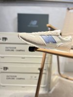 新百伦 Nb327 Nb 471复古慢跑鞋 New Balance 471 复古先锋 Ms327系列复古休闲运动慢跑鞋，上世纪 70 年代的意大利街头风格Nb新