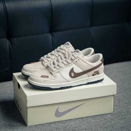 360 核心私 Nike Dunk 全套原楦原模倾力打造完美版型 独家原厂航空铝磨具打磨大底 鞋头坡度极致还原 无解鞋型 原盒原配 圈内天花板工艺 原厂冲刀 超 - 点击图像关闭