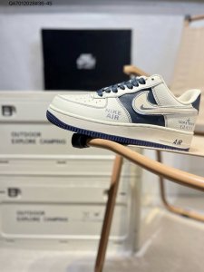 古驰 X 耐克 Nike Air Force 1 '07空军一号 百搭休闲运动板鞋。柔软、弹性十足的缓震性能和出色的中底设计，横跨复古与现代的外型结合，造就出风
