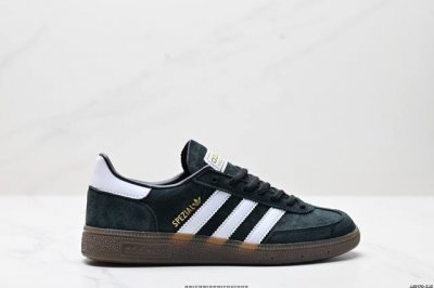 公司级Adidas Handball Spezial 官方正确版本 阿迪达斯经典款 复古休闲板鞋 全鞋采用反毛皮制作 牛筋耐磨大底 承载青春情怀的板鞋 经典三条