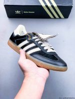 阿迪达斯Adidas Originals Samba德训鞋 防滑耐磨 低帮板鞋 男女同款 简约大方的设计造型，使Notitle X Adidas Origina