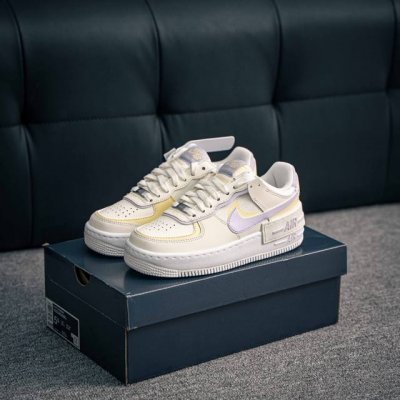核心私 Air Force 1 原装级别 原楦头原纸板 打造纯正空军版型专注外贸渠道 全掌内置蜂窝气垫 原盒配件 原厂中底钢印、拉帮完美 货号：Dz1847 1