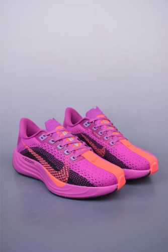 Nike Reactx pegasus plus 公司级 飞马跑步鞋 市售最高品质 全新高端零售平台专供 细节区别市面真标 后跟覆面和中足动态支撑巧妙融合 缔造