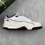 本地 核心私 乔丹Air Wmns Jordan Flight Court 乔丹低帮复古篮球鞋 设计简约又不失复古韵味鞋内的鞋垫柔软且有弹性 能够很好地缓冲落地