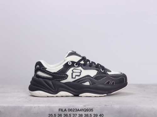 斐乐fila Fila斐乐 新款复古百搭运动板鞋 35.5-40半 Xm0623Q935
