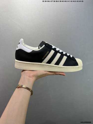adidas Originals Superstar 白黑 复古潮流 防滑耐磨 低帮 男女款 货号 Ji0124 号码：35-45 Id：242Jdd0506