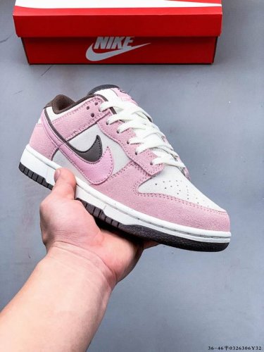 220 nike Dunk Sb Low耐克 低帮滑板鞋 纯原生产线！头层带芯片！打造市面Dunk Sb系列标杆！ 全套原厂纸板，原楦头，唯一越南进口贝利皮！一