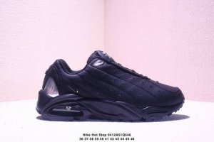 简介：Nike 耐克 男女鞋真标半码制，采用软质荔枝纹牛剖革鞋面材质，中底回弹Pu模嵌入开窗气垫装置组合锯齿防滑外底终于来了,著名说唱-奥布瑞 德雷克 格瑞汉D