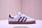 简约大方的设计造型，使Notitle X Adidas Originals Samba给人随性休闲的时尚格调，穿着轻便舒适，运动灵活自如，满足日常个性穿搭 货号