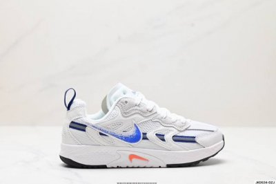 公司级NIKE JAM 系列舒适时尚防滑耐磨低帮生活休闲鞋 采用鞋面合成皮革与网眼布设计 以便于运动员在霹雳舞运动中的保护和耐穿 中底设计细节采用翻转SWOOS