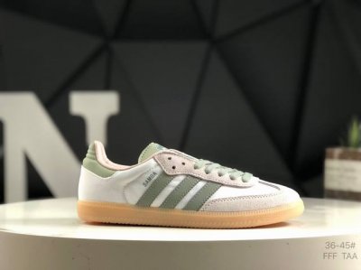 真标带半码Adidas 阿迪达斯 男女运动鞋 三叶草Sambavegan休闲鞋 德训鞋 复古板鞋经典运动鞋。采用环保设计的焕新Adidas Samba经典鞋,力