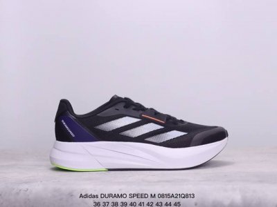 公司级adidas Duramo Speed M轻盈跑鞋 adidas跑鞋设计总是呈现出一种经典低调的感觉，但ultra Boost与alphabounce这两