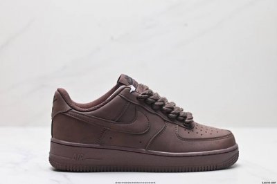 公司级air Force 1 ‘07 Low 原楦头原纸板 打造纯正空军版型 #专注外贸渠道 全掌内置蜂窝气垫 #原盒配件 原厂中底钢印、拉帮完美 官方同步上架