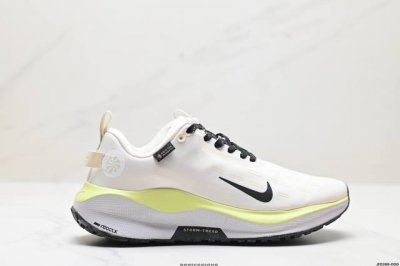 公司级nike Zoom React Infinity Rn 4 Gtx马拉松机能风格运动鞋 实拍首发#鞋款搭载柔软泡绵 在运动中为你塑就缓震脚感 设计灵感源自