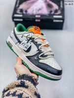 耐克 Nike Dunk Low 运动鞋复古解构绑带板鞋 双鞋带 作为 80 年代经典篮球鞋款，起初专为硬木球场打造，后来成为席卷街头的时尚标杆，现以经典细节和