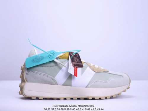 New Balance MS327系列 复古休闲运动慢跑鞋 #全新 New Balance 327 系列，以更纯粹的复古风格设计打造的全新造型。侧身还以解构设计