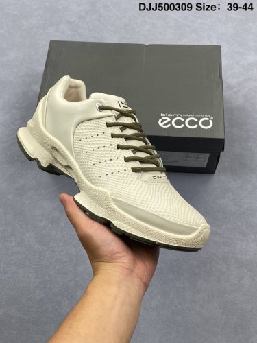 340 Ecco爱步 牛皮革 圆头系带 防滑耐磨 低帮 生活休闲鞋 货号：800334 61095 尺码：如图 Djj500309
