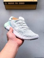 耐克Nike Free Rn 5.0 赤足系列超轻量休闲运动透气慢跑鞋 0328281F20