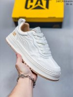new Balance 新百伦 新款拼色舒适新款 原档案开发开发纸版楦型，原装4层组合独立私模大底长青之王”荣耀回归透气飞织鞋面 缓震高弹大低nb新百伦new