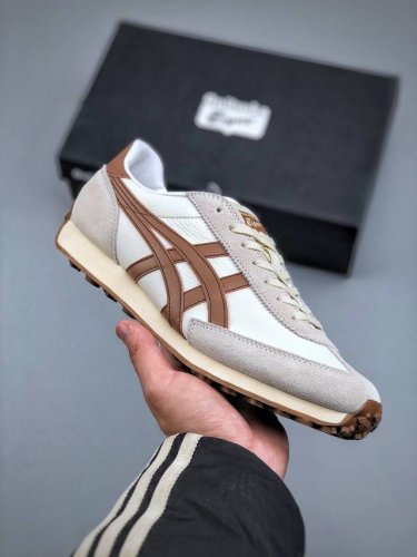 260支持放店 鬼冢虎Onitsuka Tiger California 78系列.超舒适缓震复合底包跟鞋.Edr 78起初于1978年开发，鞋子的特色在于前脚