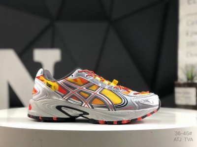 公司级带半码Asics 亚瑟士Gel-Nyc 2055透气网眼鞋面配合部分合成革材质 采用全新Ahar+橡胶材质 更加耐磨 货号:1203A653-750 尺码