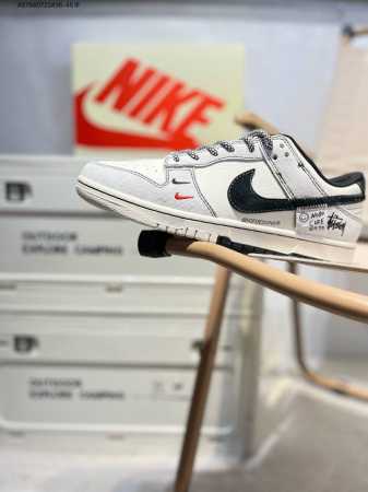 Nike Sb Dunk Low“斯图西联名” 周年高端定制 低帮休闲板鞋 定制鞋盒 超高清洁度 皮料切割干净无任何毛边 细节完美Yx5066 As766072 - 点击图像关闭