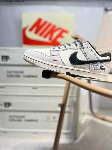 Nike Sb Dunk Low“斯图西联名” 周年高端定制 低帮休闲板鞋 定制鞋盒 超高清洁度 皮料切割干净无任何毛边 细节完美Yx5066 As766072