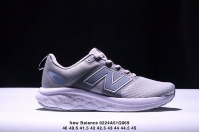 New Balance 新百伦 男鞋半码制，采用一体式工程网眼鞋面及热熔Logo细节，中底嵌入Fresh Foam轻量化泡沫技术，组合防滑耐磨橡胶外底片更厚更弹