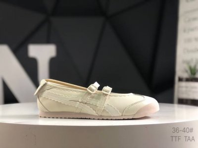 亚瑟士 Onitsuka Tiger鬼塚虎 Mexico 66 Tgrs 货号：1182A660-752 尺码：36 36.5 37 38.5 39 40 Tt