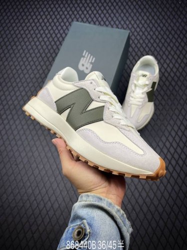 b new Balance Ms327系列复古休闲运动慢跑鞋 Ws327Asn #独立开模 原鞋开发 进口皮料 正确中底布 正确原标 同级细节随意对比 尺码：3