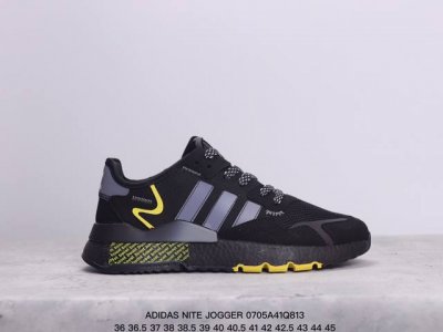 公司级阿迪达斯三叶草 Nite Jogger 经典运动跑鞋 夜行者 复古跑鞋原厂材料 原厂大底 私家独模 网布搭配麂皮拼接打造鞋面 极具复古风格鞋头及鞋跟点缀3