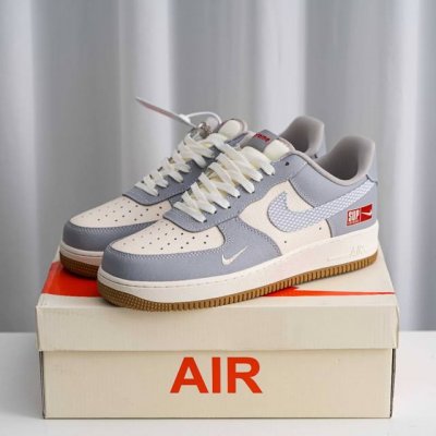 核心私 Air Force 1 原装级别 原楦头原纸板 打造纯正空军版型专注外贸渠道 全掌内置蜂窝气垫 原盒配件 原厂中底钢印、拉帮完美 货号：Kk1988 0