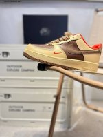 耐克 Nike Air Force 1 '07空军一号 百搭休闲运动板鞋 柔软 弹性十足的缓震性能和出色的中底设计 横跨复古与现代的外型结合 造就出风靡全球三十