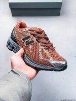 230 new Balance M1906Ri Nb宝藏老爹鞋款，复古元素叠加，质感超级棒，楦版型材料细节做工精细，货如实拍图 作为Nb最经典的档案鞋型之一，与