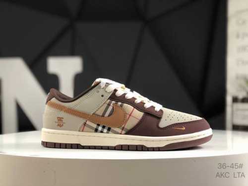 海外爆款限量发售 高端定制 耐克 Nike Sb Dunk Low 巴宝莉联名---棕卡其格纹 高端定制 低帮休闲板鞋 定制鞋盒 大厂纯原品质出货 超高清洁度